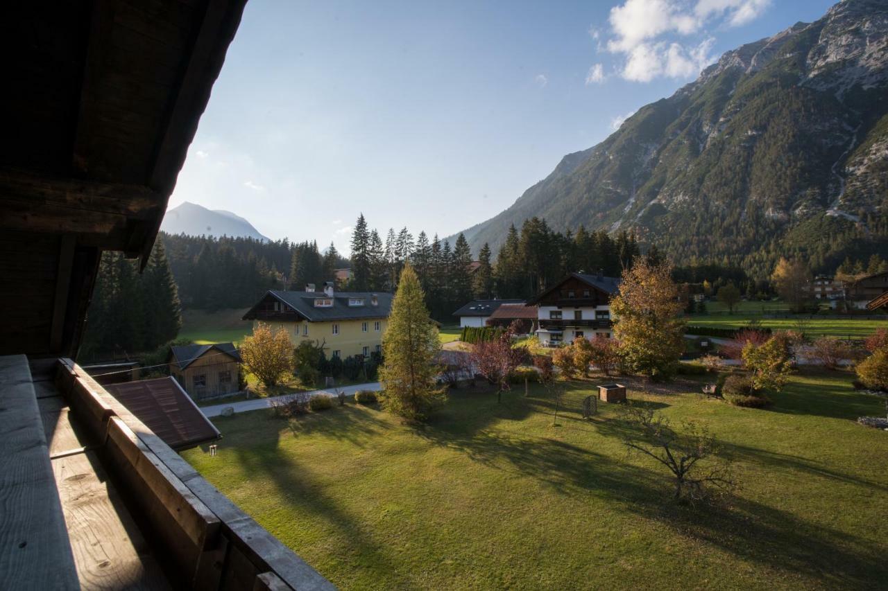 Ferienhaus Tannenblick Leutasch Exterior foto